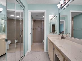 7220 S Devon Dr 302, Fort Lauderdale FL 33321