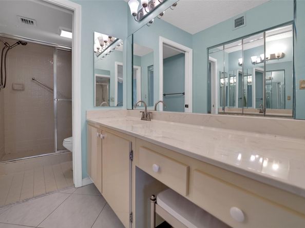 7220 S Devon Dr 302, Fort Lauderdale FL 33321