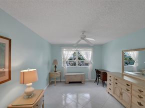 7220 S Devon Dr 302, Fort Lauderdale FL 33321