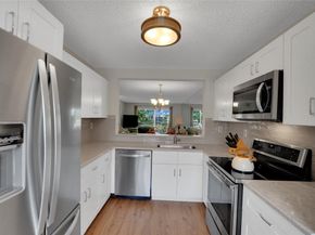 7220 S Devon Dr 302, Fort Lauderdale FL 33321