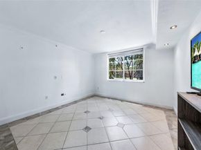 4856 N State Road 7 104, Pompano Beach FL 33073