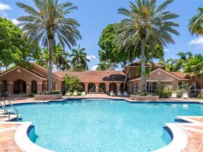 4856 N State Road 7 104, Pompano Beach FL 33073