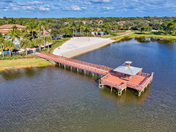 203 Evergrene Parkway, Palm Beach Gardens FL 33410
