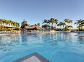 203 Evergrene Parkway, Palm Beach Gardens FL 33410