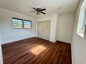 5070 SW 11th St, Plantation FL 33317