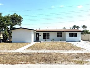 5070 SW 11th St, Plantation FL 33317