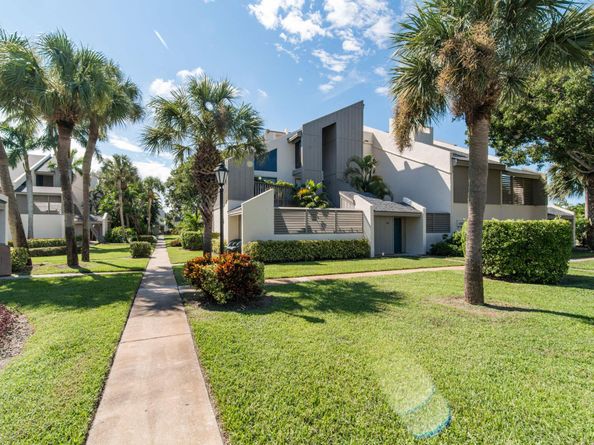 1605 S Us Highway 1 3f, Jupiter FL 33477