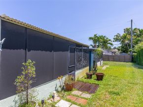 1530 SW 21st St, Fort Lauderdale FL 33315