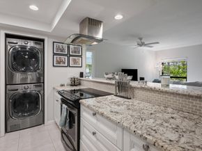 13334 Polo Club Road 228, Wellington FL 33414