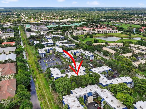 3170 Holiday Springs Blvd 205, Pompano Beach FL 33063