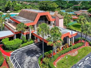 3170 Holiday Springs Blvd 205, Pompano Beach FL 33063