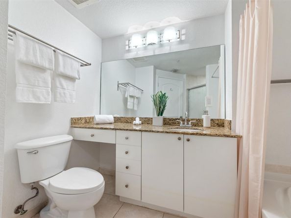 1830 Radius Dr 318, Hollywood FL 33020