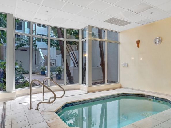 1830 Radius Dr 318, Hollywood FL 33020