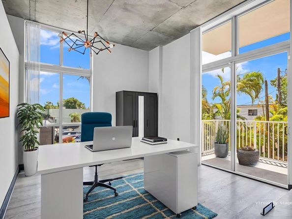 2100 Van Buren Street 203, Hollywood FL 33020