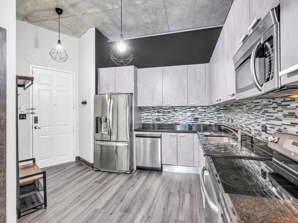 2100 Van Buren Street 203, Hollywood FL 33020