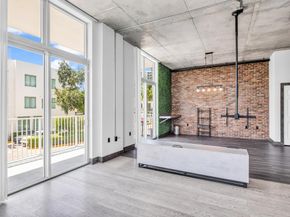 2100 Van Buren Street 203, Hollywood FL 33020