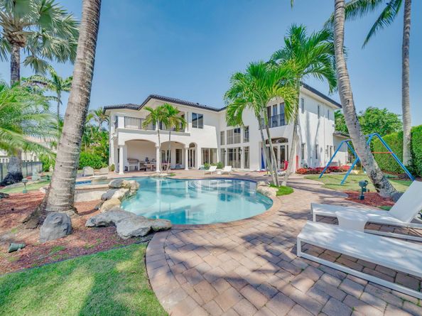 17593 Middle Lake Drive, Boca Raton FL 33496