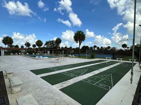 5775 W Fernley Drive W 112, West Palm Beach FL 33415