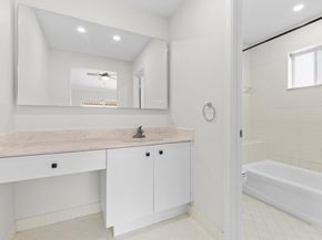 1425 Majesty Ter, Weston FL 33327