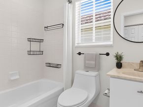 1425 Majesty Ter, Weston FL 33327
