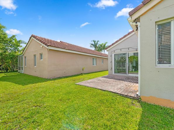 1425 Majesty Ter, Weston FL 33327