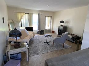 219 Lakeview 102 Avenue 102, Lantana FL 33462