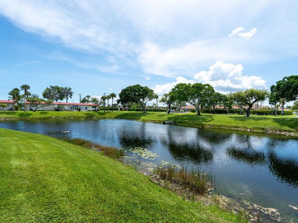 312 Lake Helen Drive, West Palm Beach FL 33411