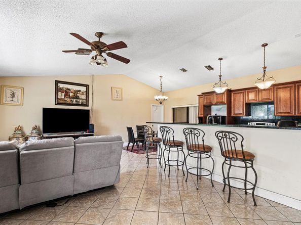 7517 W Country Club Blvd, Boca Raton FL 33487