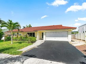 7517 W Country Club Blvd, Boca Raton FL 33487
