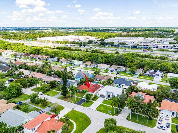 7517 W Country Club Blvd, Boca Raton FL 33487
