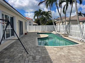 5374 SW 33rd Ave, Fort Lauderdale FL 33312