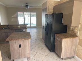 5374 SW 33rd Ave, Fort Lauderdale FL 33312