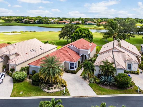 6141 Evian Place, Boynton Beach FL 33437