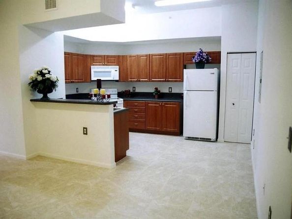 2801 Riverside Drive 307S, Coral Springs FL 33065