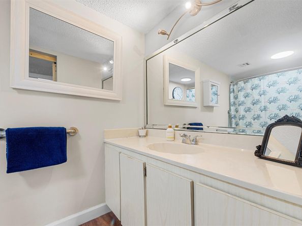 1201 River Reach Dr 307, Fort Lauderdale FL 33315