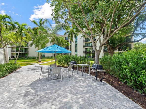 1201 River Reach Dr 307, Fort Lauderdale FL 33315