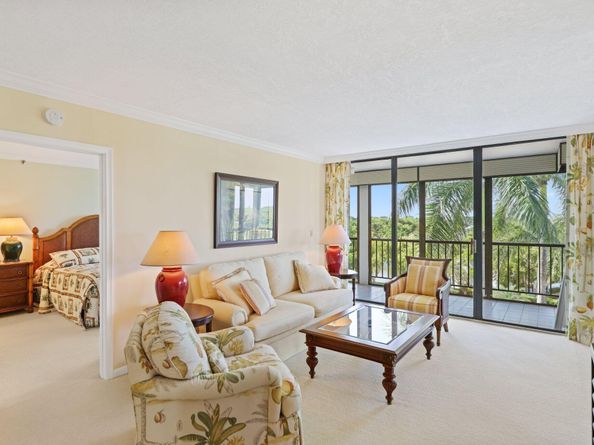 6845 Willow Wood Drive 3062, Boca Raton FL 33434