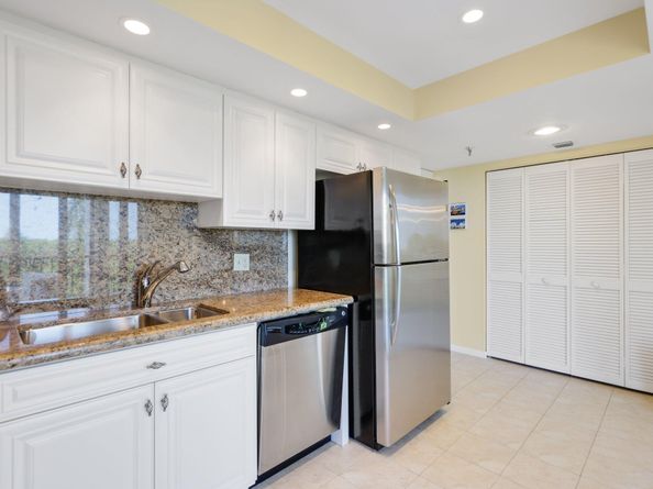 6845 Willow Wood Drive 3062, Boca Raton FL 33434