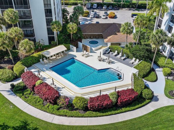 6845 Willow Wood Drive 3062, Boca Raton FL 33434