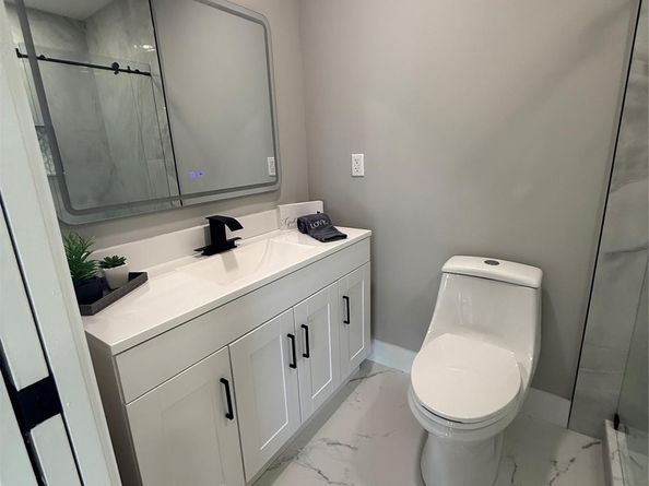 4935 NW 2nd St D, Delray Beach FL 33445