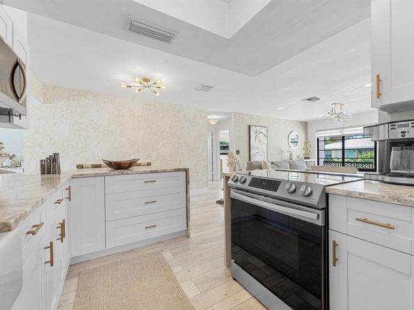 310 Wellesley Drive, Lake Worth Beach FL 33460