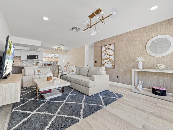 310 Wellesley Drive, Lake Worth Beach FL 33460