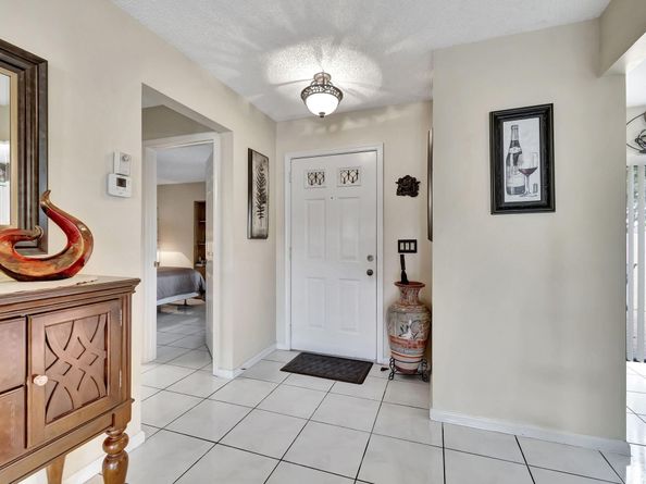 5531 Parkwalk Circle E, Boynton Beach FL 33472