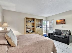 5531 Parkwalk Circle E, Boynton Beach FL 33472