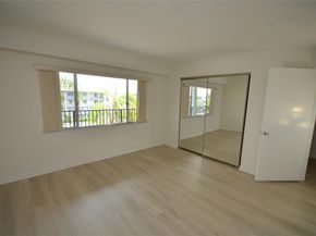 801 SW 138th Ave 402E, Pembroke Pines FL 33027