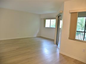801 SW 138th Ave 402E, Pembroke Pines FL 33027
