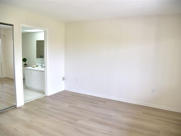 801 SW 138th Ave 402E, Pembroke Pines FL 33027