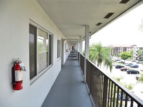 801 SW 138th Ave 402E, Pembroke Pines FL 33027