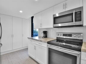 4201 N Ocean Dr 301, Hollywood FL 33019