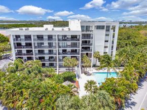 4201 N Ocean Dr 301, Hollywood FL 33019